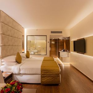 Club Zimmer mit Kingsize-Bett